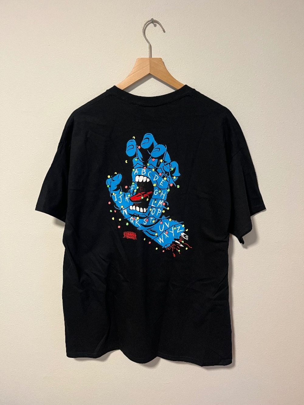 Santa Cruz x Stranger Things t-shirt mens XL